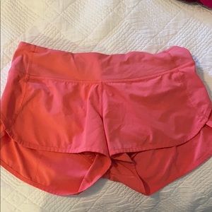 Lululemon speed up short 2.5”